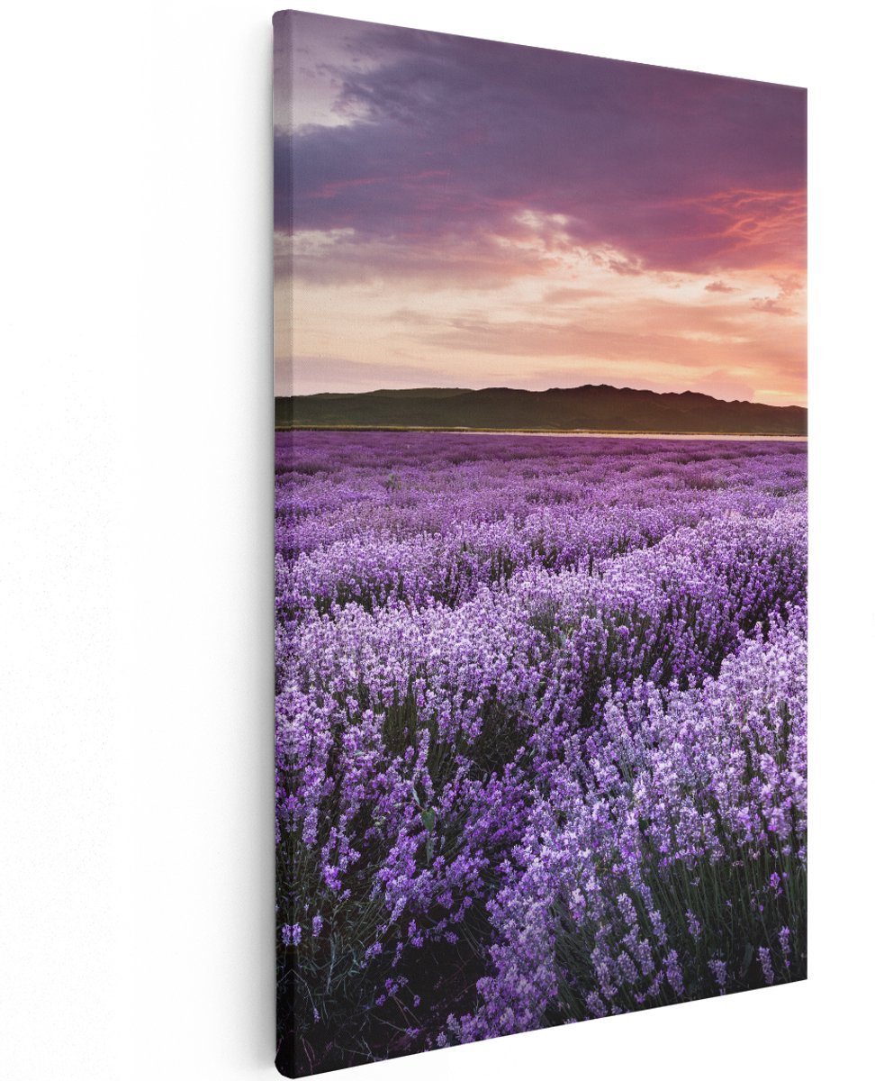 Artaza Canvas Schilderij Bloemenveld Met Paarse Lavendel - Bloemen - 120x180 cm - Groot - Wanddecoratie Woonkamer - Schilderijen - Muurdecoratie