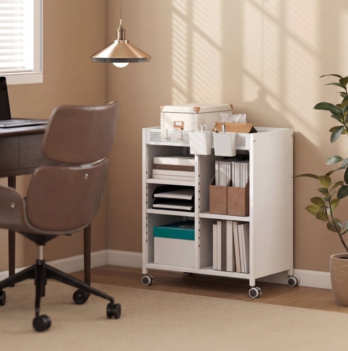 HAUSS SPOLE Boekenkast - 53 x 34 x 69,5 cm - Op Wielen Met Verstelbare Planken - Metaal - Wit - Open Opberger Voor Woonkamer En Kantoor