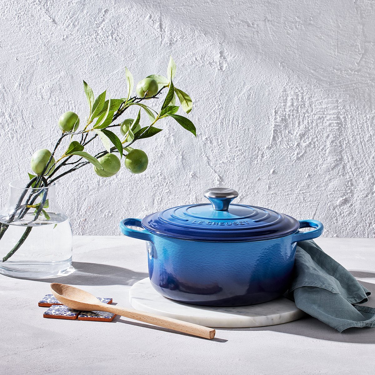 Bol.com Le Creuset Signature Braadpan - 4,2 l - 24 cm - Azure aanbieding