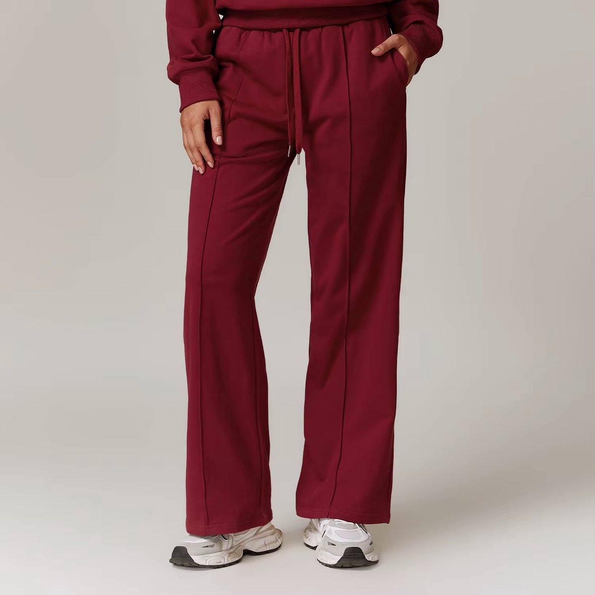 Gym Revolution - Joggingbroek dames - Comfortabele Joggingbroek - Hoge kwaliteit Trainingsbroek dames - Sweatpants - Huisbroek dames - Cherry Maat S