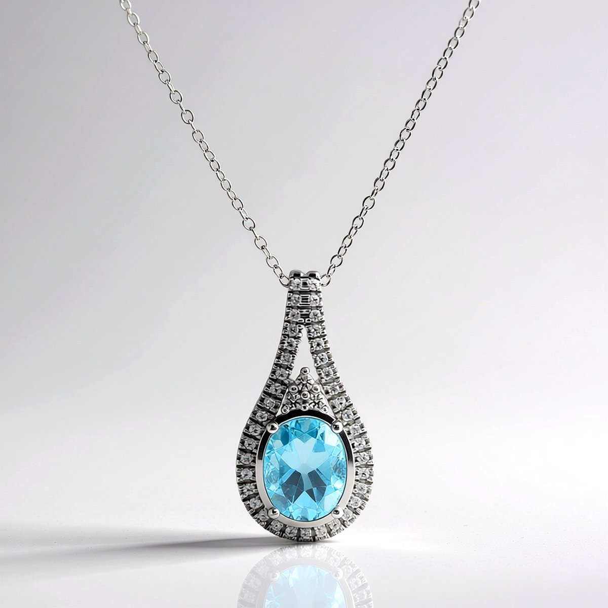 Zilveren ketting met hemelsblauwe topaas, 2,423 ct