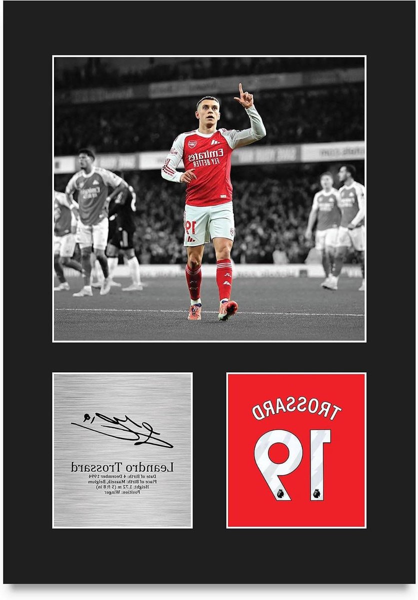 Voetbal Gesigneerde Foto - Sport Poster Fans - Muurdecoratie - Professioneel Gemaakt - A4 Portret - Zwart