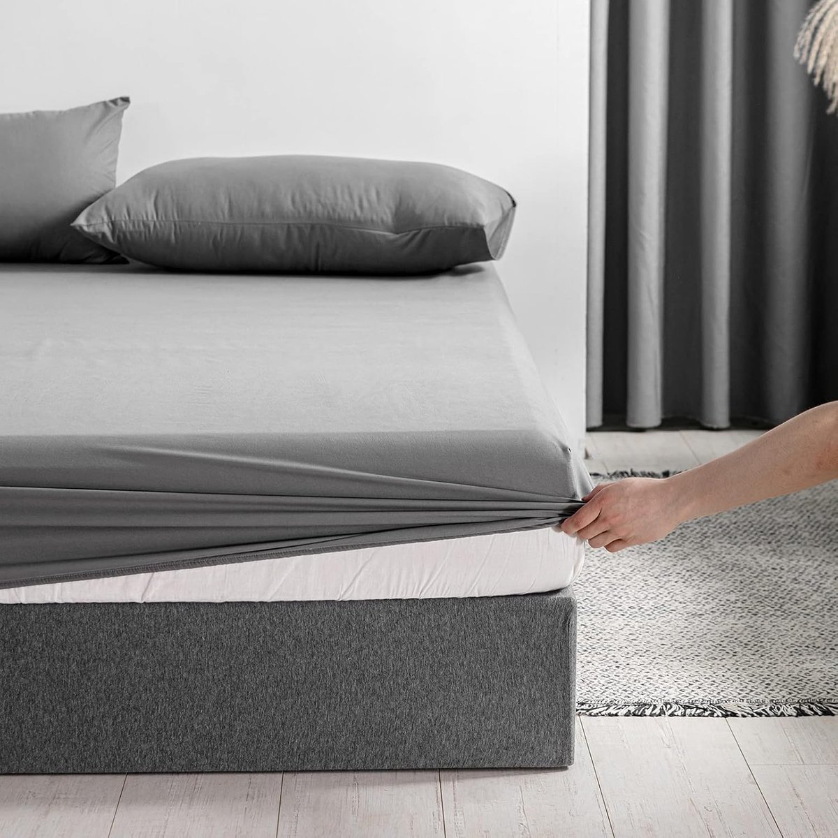Hoeslaken 160 x 200 cm - grijs - polyester - extra diep en ademend - ShopVlot