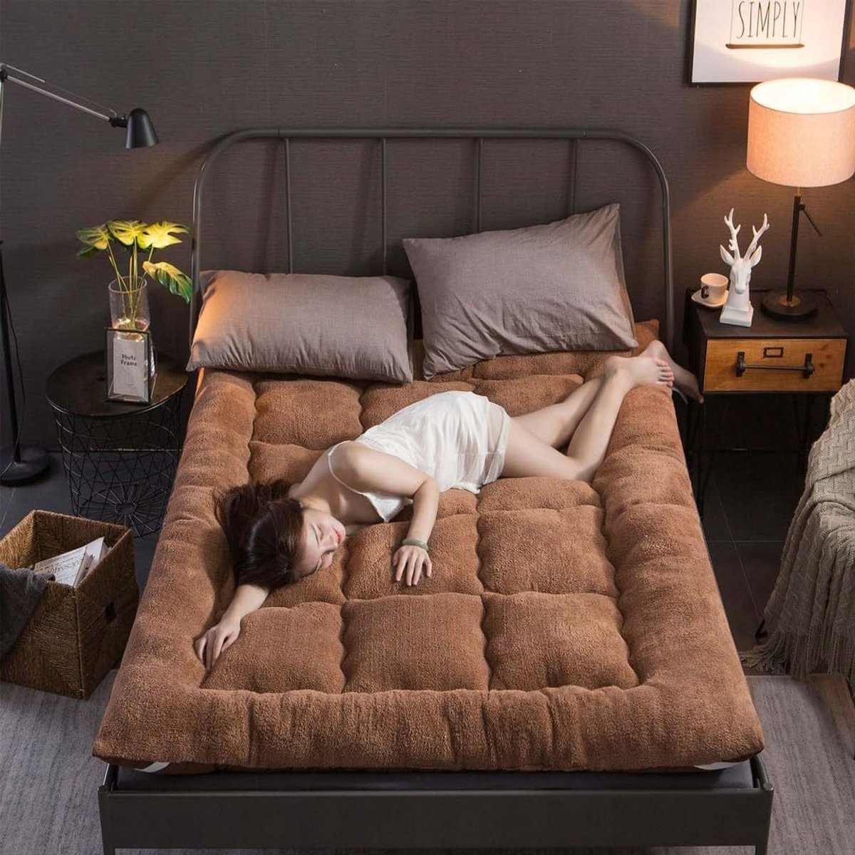 Japanse Futonmatras - Vloermatras Opvouwbaar - Comfortabel Slapen - Extra Dikke Vulling - 120 x 200 cm - Efficiënt