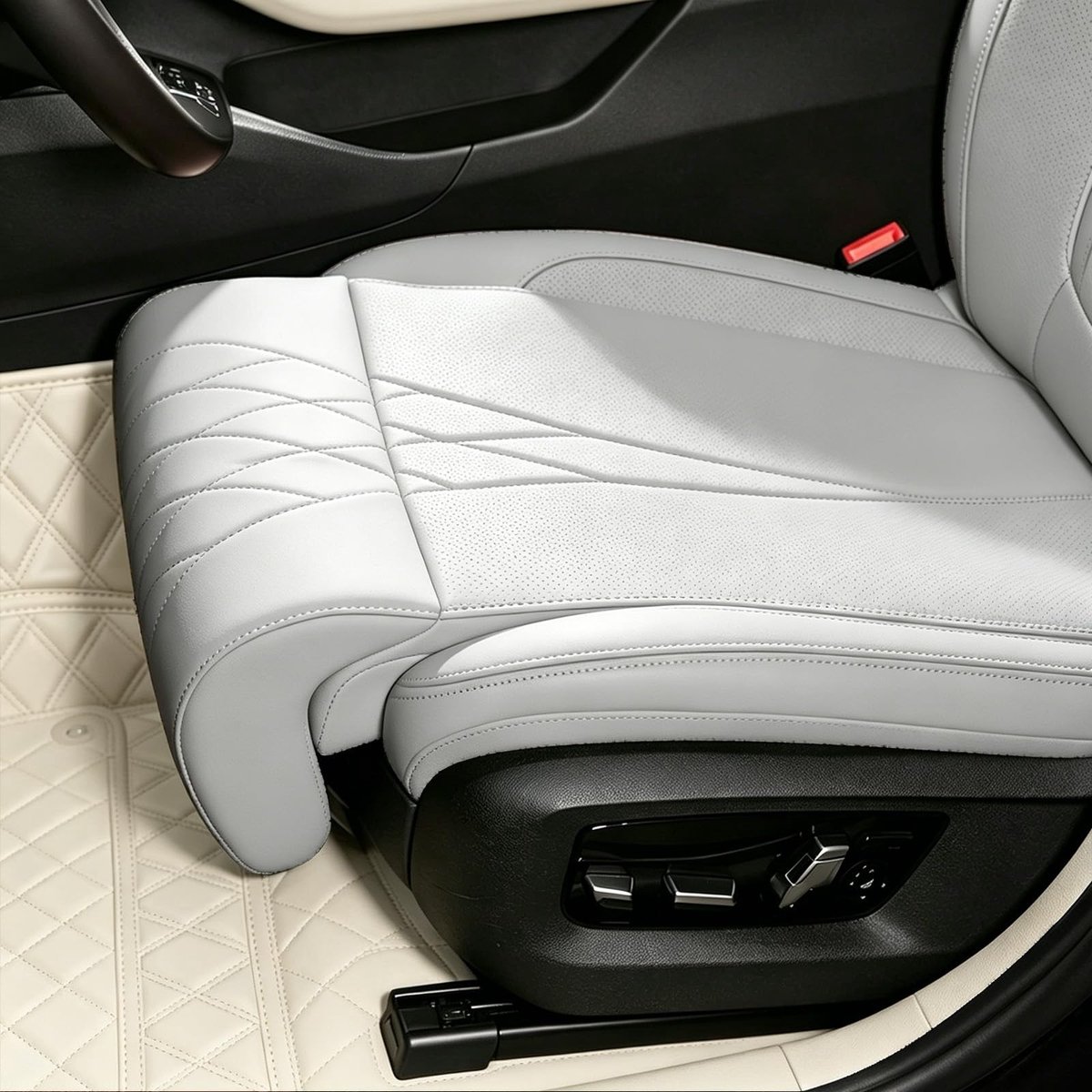Omgoods - Zitkussen voor Auto met Beensteun - Ergonomisch Antislip Kussen voor Comfort tijdens Autorit