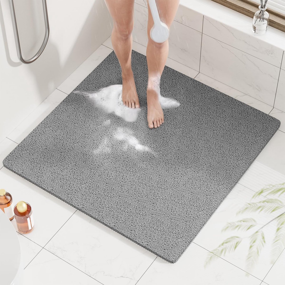SnelShoppen - Antislip Douchematt, 78 x 78 cm, Antislip Badmat met Afvoer, Zachte PVC Loofah Badmat, Sneldrogend, Grijs voor Badkamer