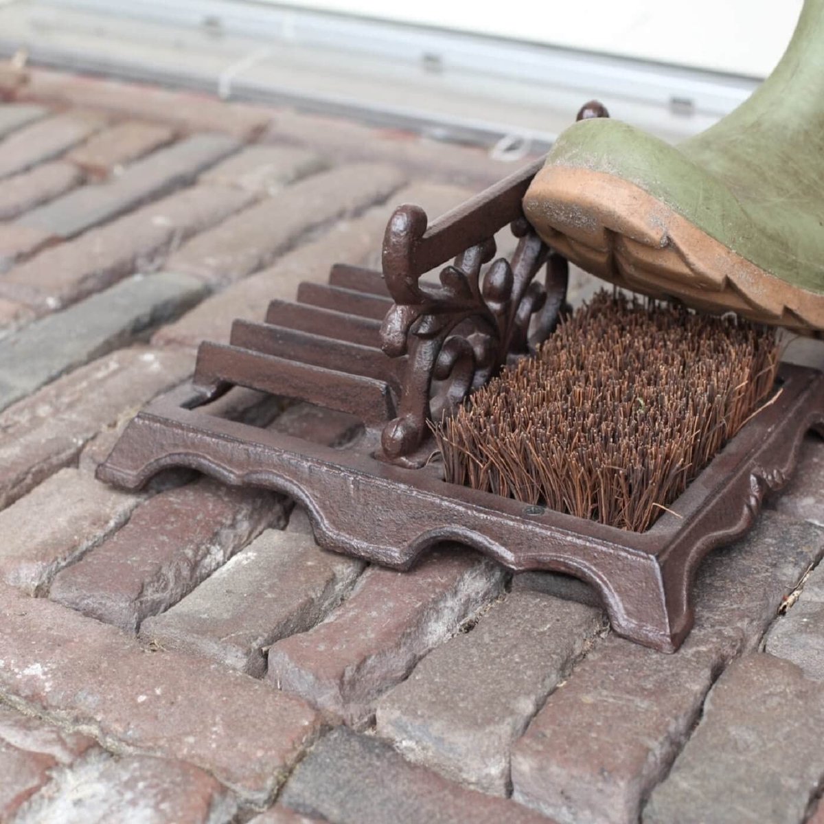 Omgoods - Decoratieve Schoenborstel en Schraper, Bruin