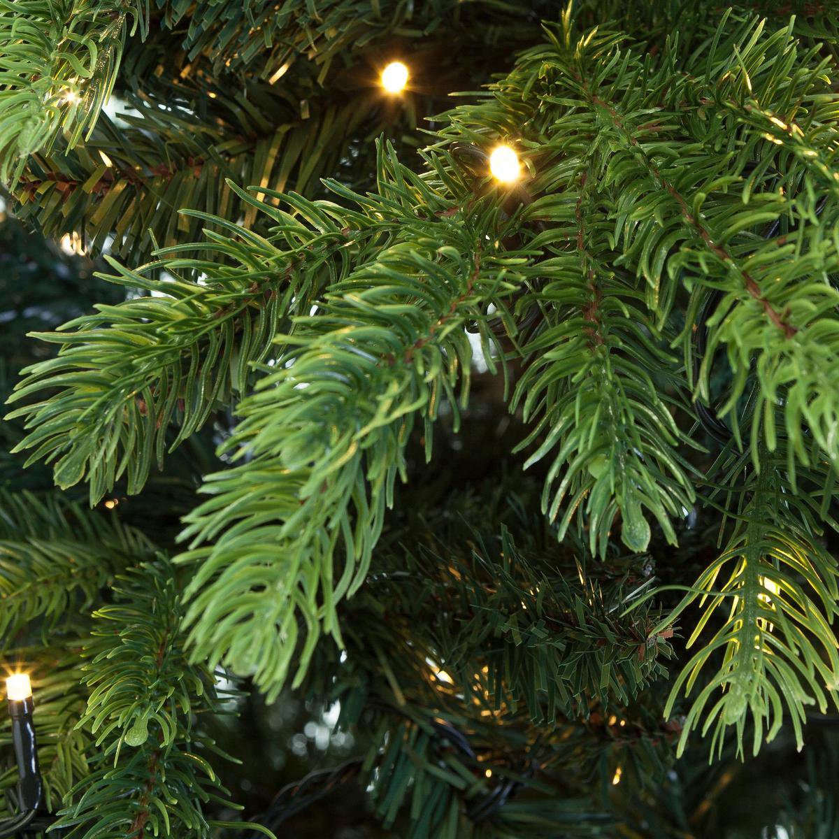 Excellent Trees® LED Kalmar Kunstkerstboom - 180 cm - Luxe uitvoering - 300 lampjes – foto 2