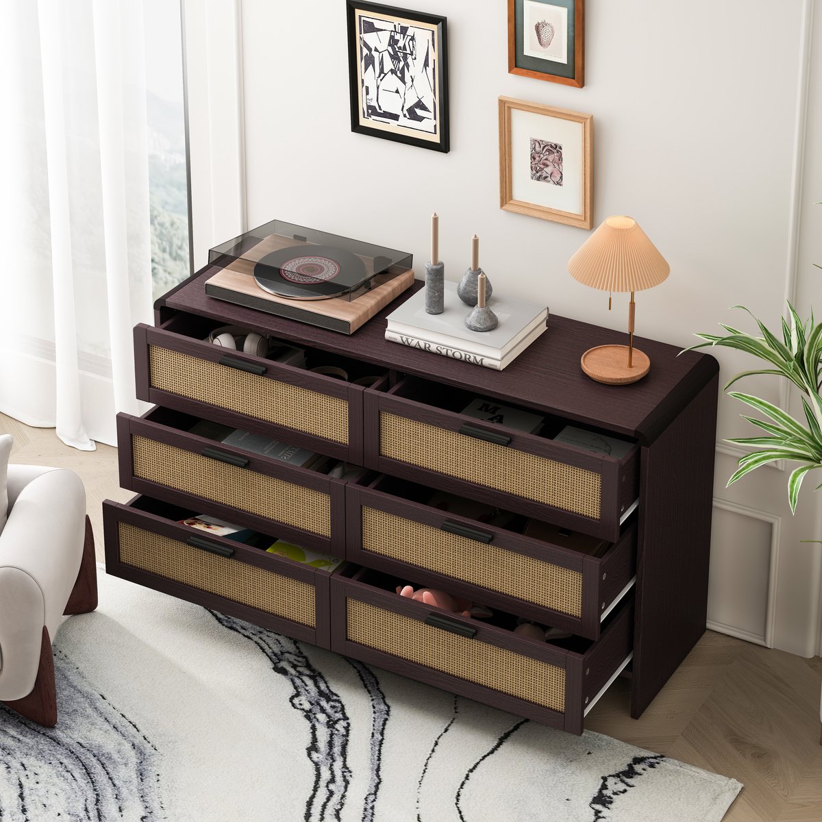 Wishdor - Kast - 130 cm brede opbergkast - 6 lades - afgeronde hoeken - woonkamer en slaapkamer - houtlook met rotanfront - roodbruin