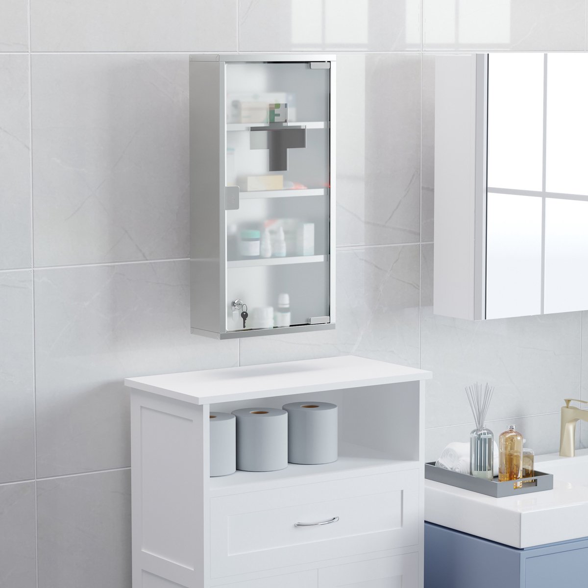 Wishdor - Medicijnkast - Afsluitbaar - Wandkast met veiligheidsglas en tip-on deur - Modern - Badkamer of hal - Roestvrij staal - Zilver - 30 x 12 x 60 cm