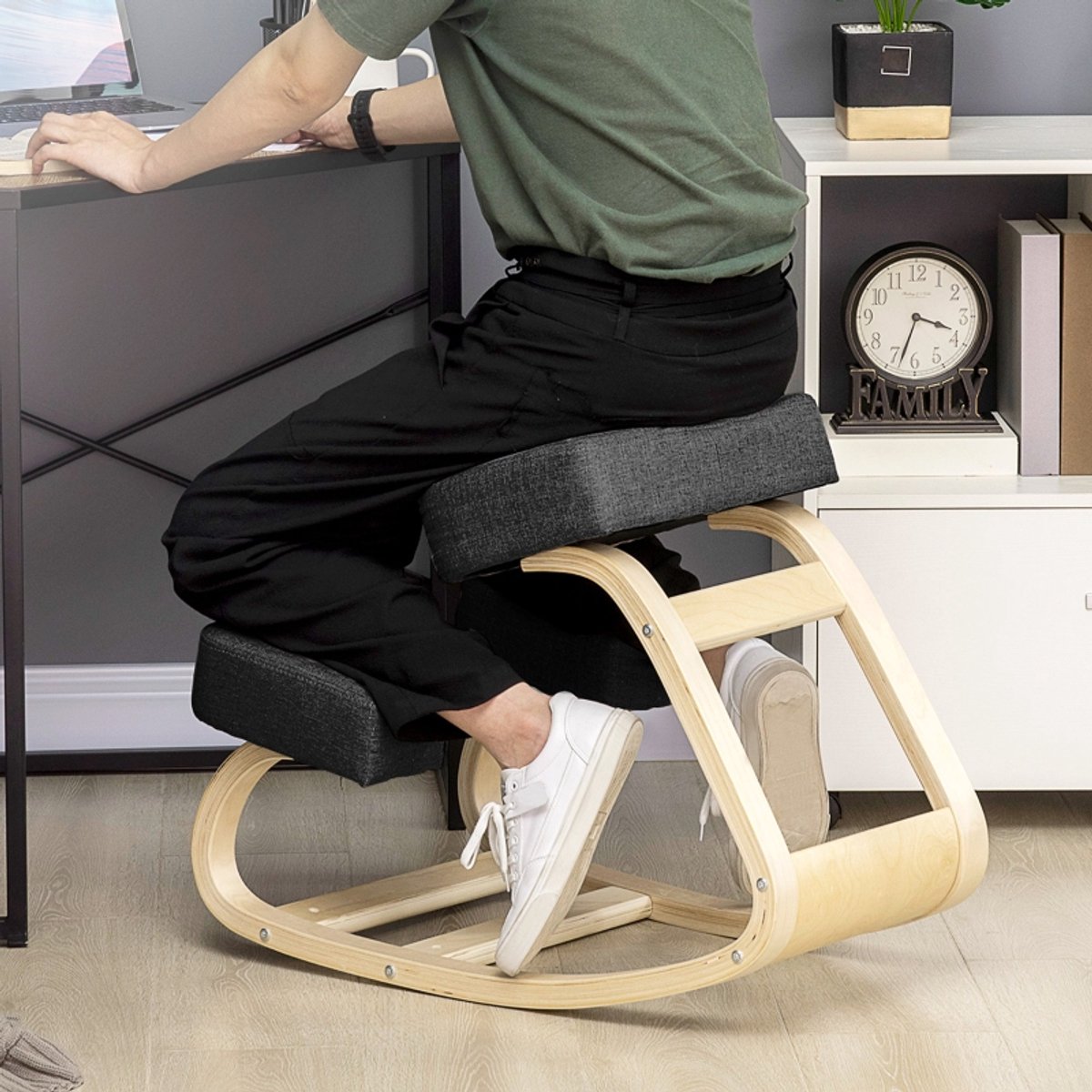 MODENUIT Bureaukruk 51 x 69 x 58 cm - Ergonomische Kniestoel - Voor Bureau En Meditatie - Hout - Zwart