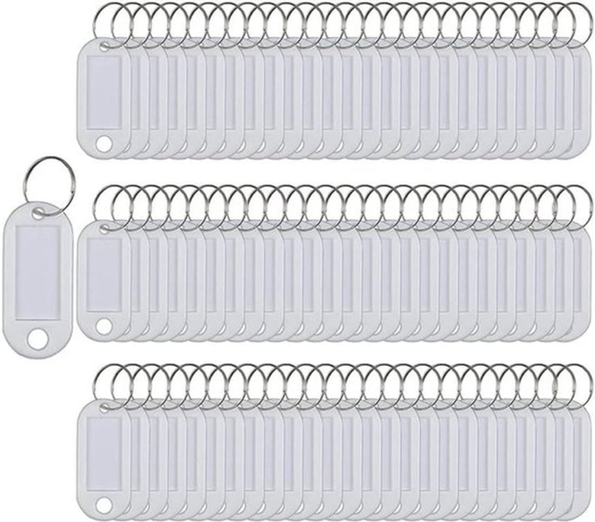 Set van 100 witte plastic sleutelhangers met naamlabels en stevige splitringen, ideaal als bagage ID-labels voor eenvoudig en snel identificeren van spullen