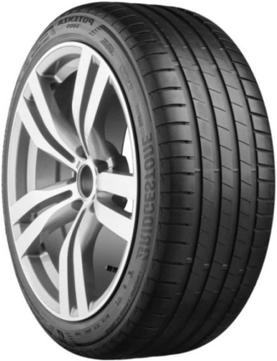 Autobanden - Zomerbanden - Veilig Rijden - Hoge Prestaties - 235/35 R19 - Zwart