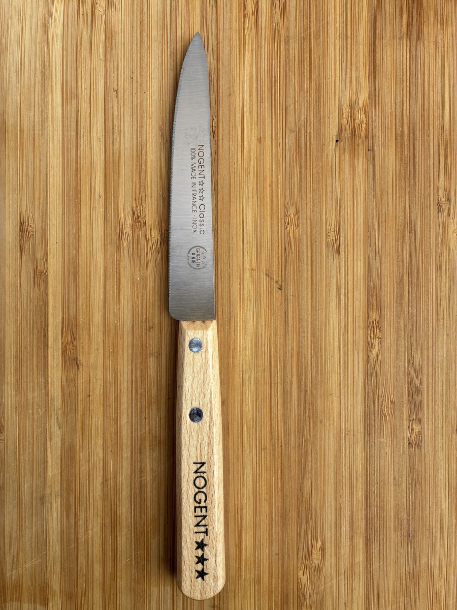 Nogent Iconic - tomatenmes - 11 cm gekarteld lemmet - beukenhouten handvat