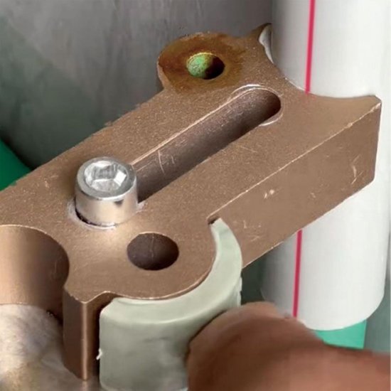 Loodgieterspijp Reparatie Kit - Waterleiding Lekstopper - Leidingen Repareren - Hittebestendige Aluminiumlegering - 7.5x2.4x2cm - Enkel kenmerk — afbeelding 2