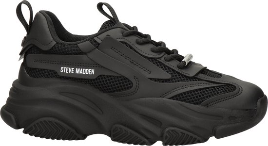 Zwarte Steve Madden 'POSSESSION-E' sneaker, zijaanzicht met dikke zool.