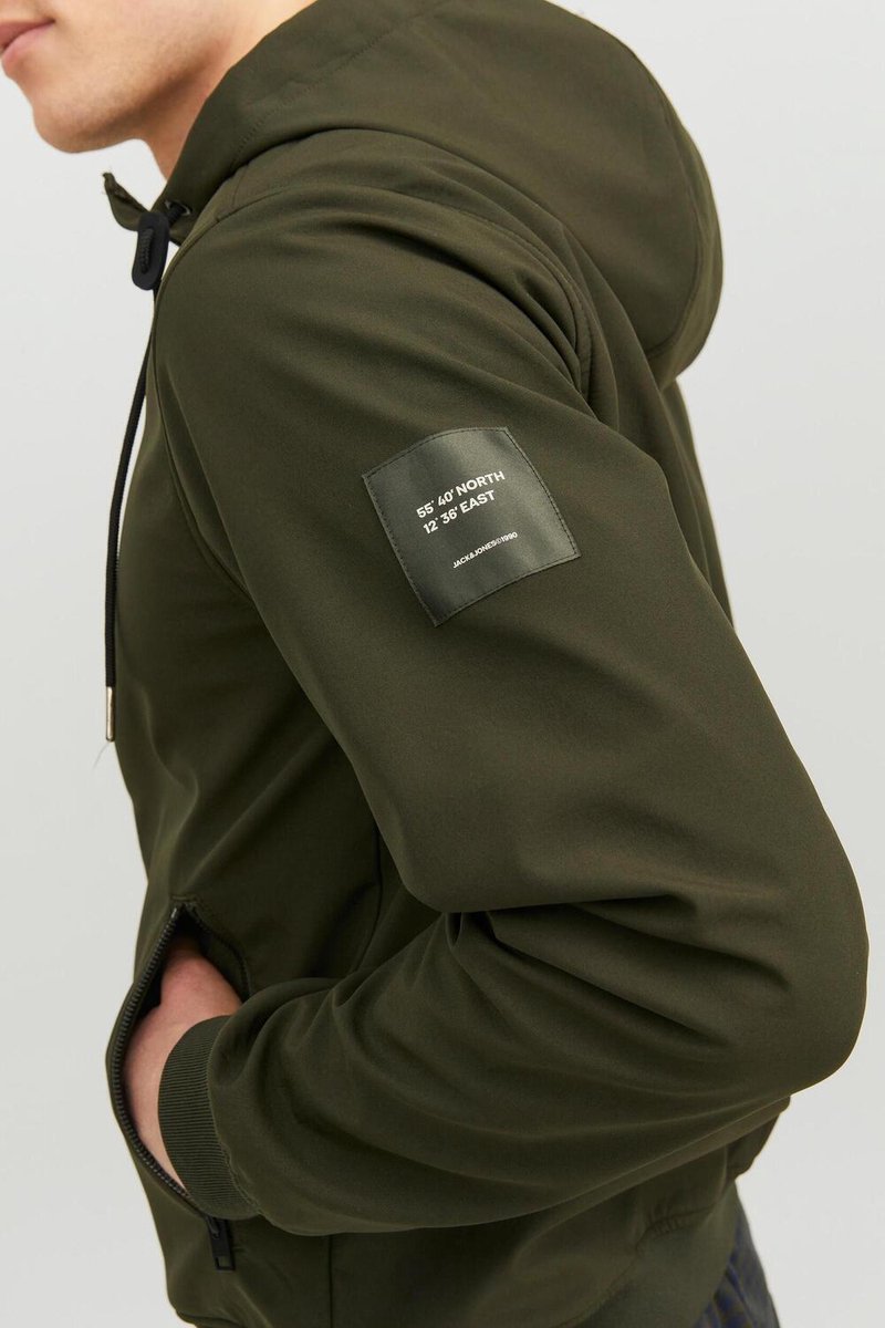 Jack & Jones JJEBASIC HOOD - Jas - otter/bruin