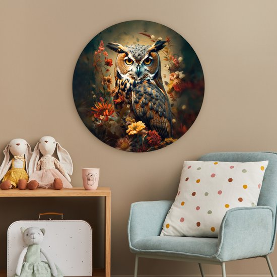 Cercle mural rond avec un hibou détaillé dans un bosquet de fleurs et de plantes aux couleurs chaudes et vives.