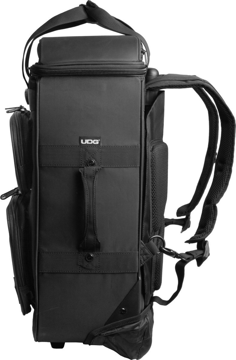 Sac à Dos à Roulettes UDG Ultimate Producer Pour DJ Et Producteurs - Compatible Pioneer CDJ-3000, Ordinateur Jusqu’à 18,4" - Nylon Résistant, Nombreux Compartiments - 3