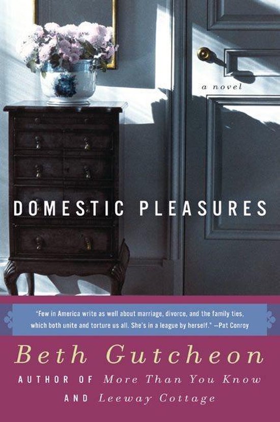 ISBN Domestic Pleasures, Livre de poche, 368 pages