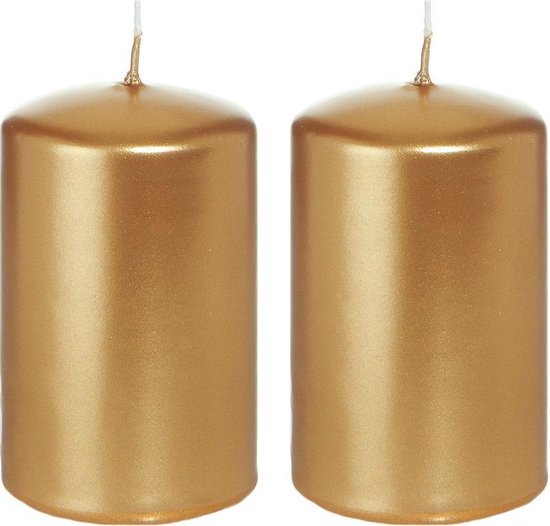 2x Gouden cilinderkaarsen/stompkaarsen 5 x 8 cm 18 branduren - Geurloze goudkleurige kaarsen - Woondecoraties
