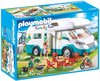 foto van PLAYMOBIL Family Fun Camper met familie - 70088