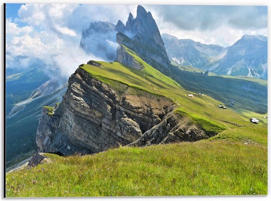 Dibond - Uitzicht op Bergen - 40x30cm Foto op Aluminium (Wanddecoratie van metaal)