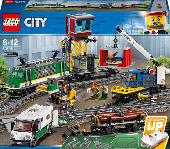LEGO City Le train de marchandises télécommandé - 60198 | bol