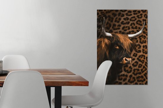 Canvas schilderij 40x60 cm - Wanddecoratie Schotse Hooglander - Koe - Panter - Muurdecoratie woonkamer - Slaapkamer decoratie - Kamer accessoires - Schilderijen op canvas