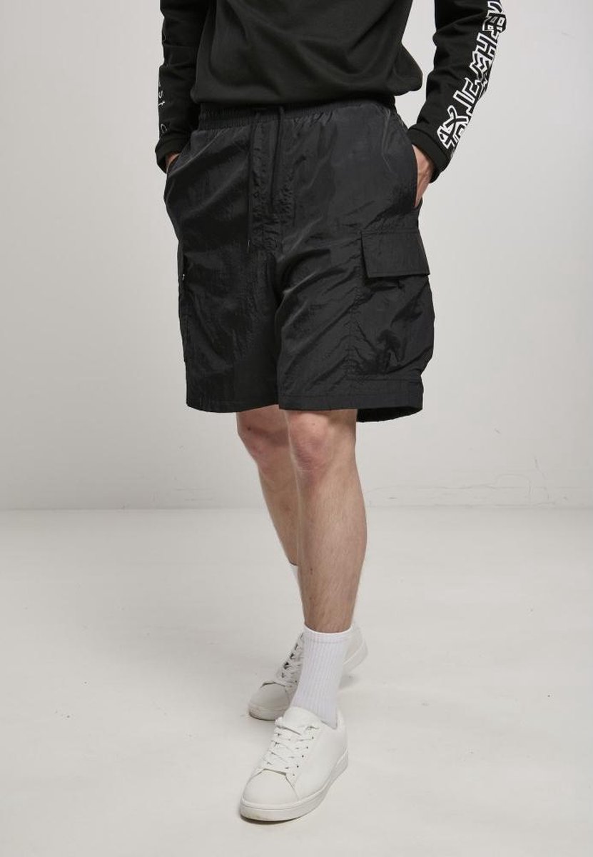 Urban Classics Nylon Cargo Cargo Korte broek 4XL Zwart