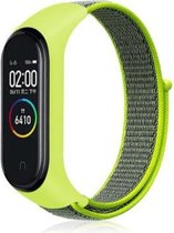 Nylon Smartwatch bandje - Geschikt voor  Xiaomi Mi Band 3 / 4 nylon bandje - geel-groen - Horlogeband / Polsband / Armband