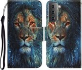 Voor Samsung Galaxy S21 FE Gekleurde Tekening Patroon Horizontale Flip PU Lederen Case met Houder & Kaartsleuven & Portemonnee & Lanyard (Leeuw)