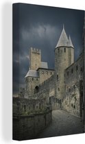 Canvas Schilderij Carcassonne - Kasteel - Storm - 80x120 cm - Wanddecoratie