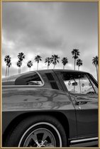 JUNIQE - Poster met kunststof lijst Californië Corvette auto -30x45