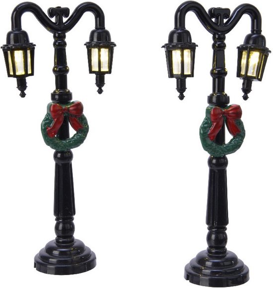 2x Kerstdorp onderdelen straatverlichting lantaarnpalen kerstkrans 12,5 cm - Kerstversieringen/kerstdecoraties