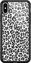 Casimoda® hoesje - Geschikt voor iPhone Xs Max - Luipaard Grijs - Luxe Hard Case Zwart - Backcover telefoonhoesje - Zwart