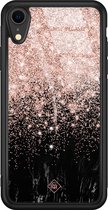 Casimoda® hoesje - Geschikt voor iPhone XR - Marmer Twist - Luxe Hard Case Zwart - Backcover telefoonhoesje - Rosekleurig
