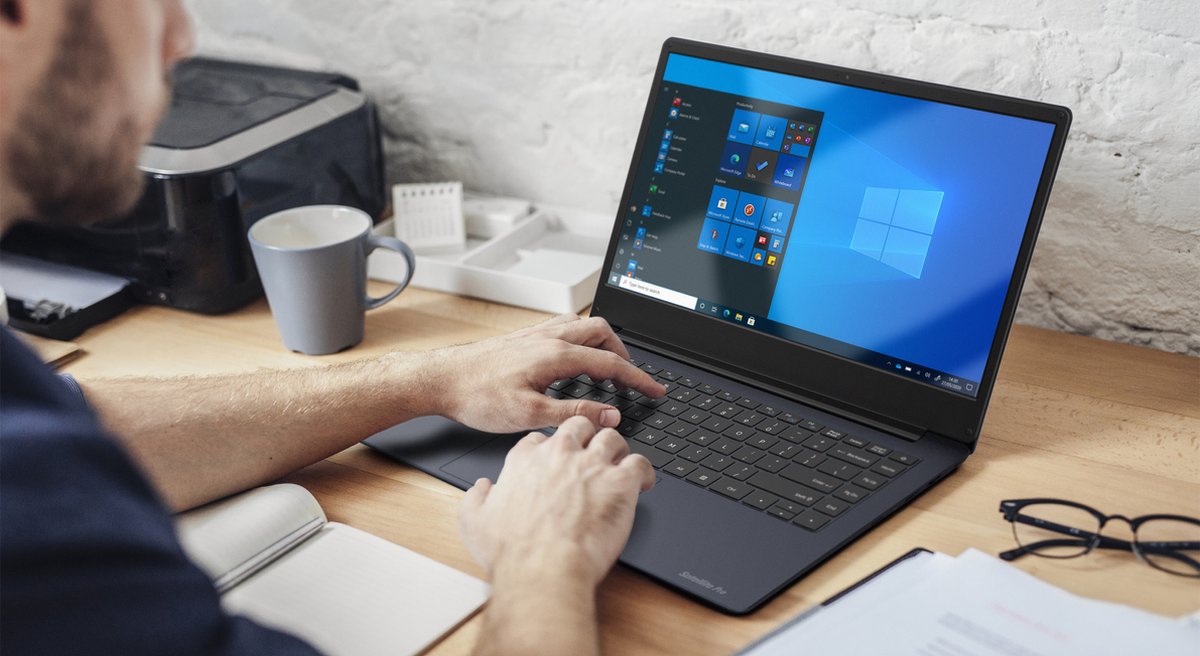 Dynabook Satellite Pro C40-H-113 Notebook 35,6 cm (14") Full HD Intel Core i5 8 GB DDR4-SDRAM 256 GB SSD Wi-Fi 5 (802.11ac) Windows 10 Home Blauw