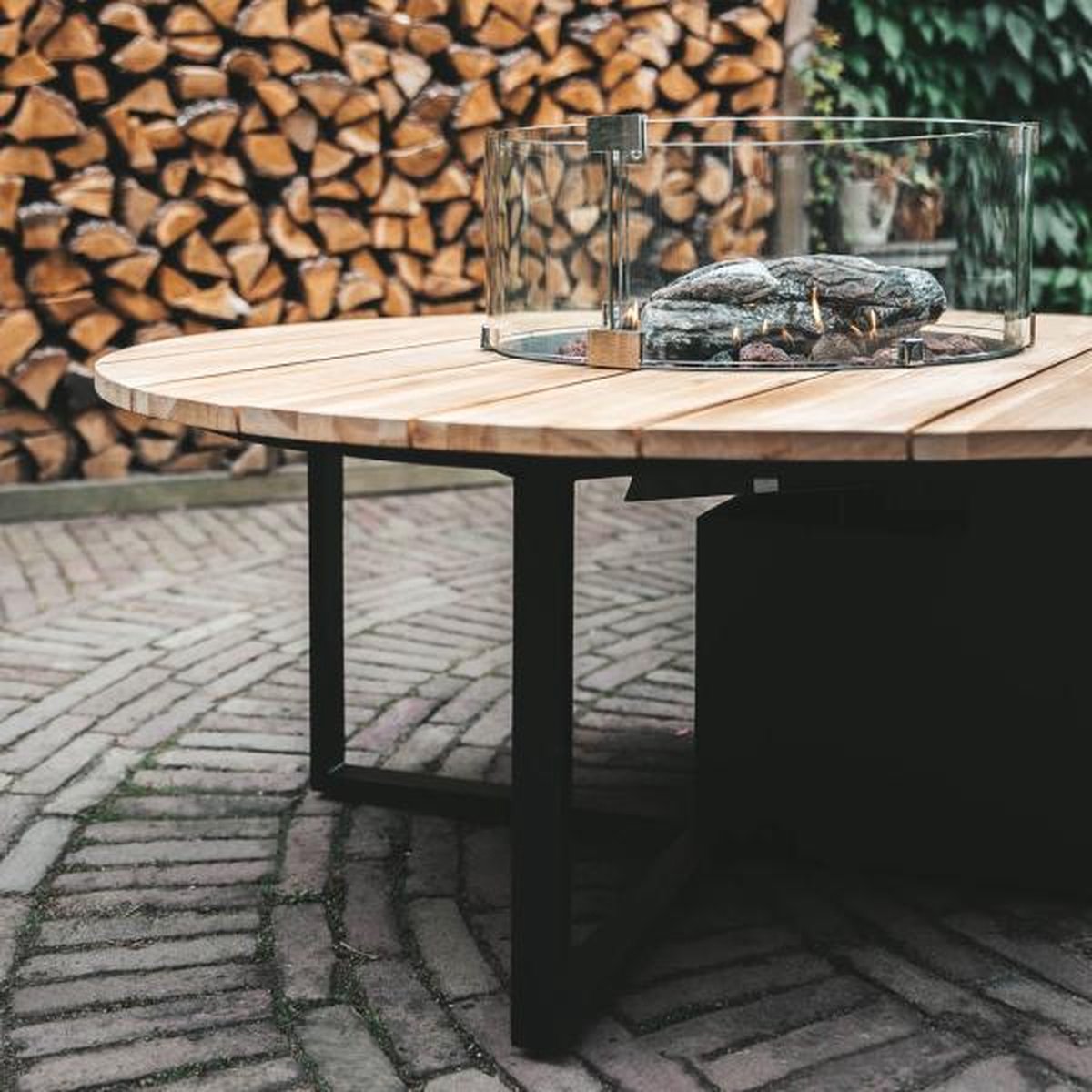 Cosi Cosiloft Round 120 - Fire Table - Black with Teak