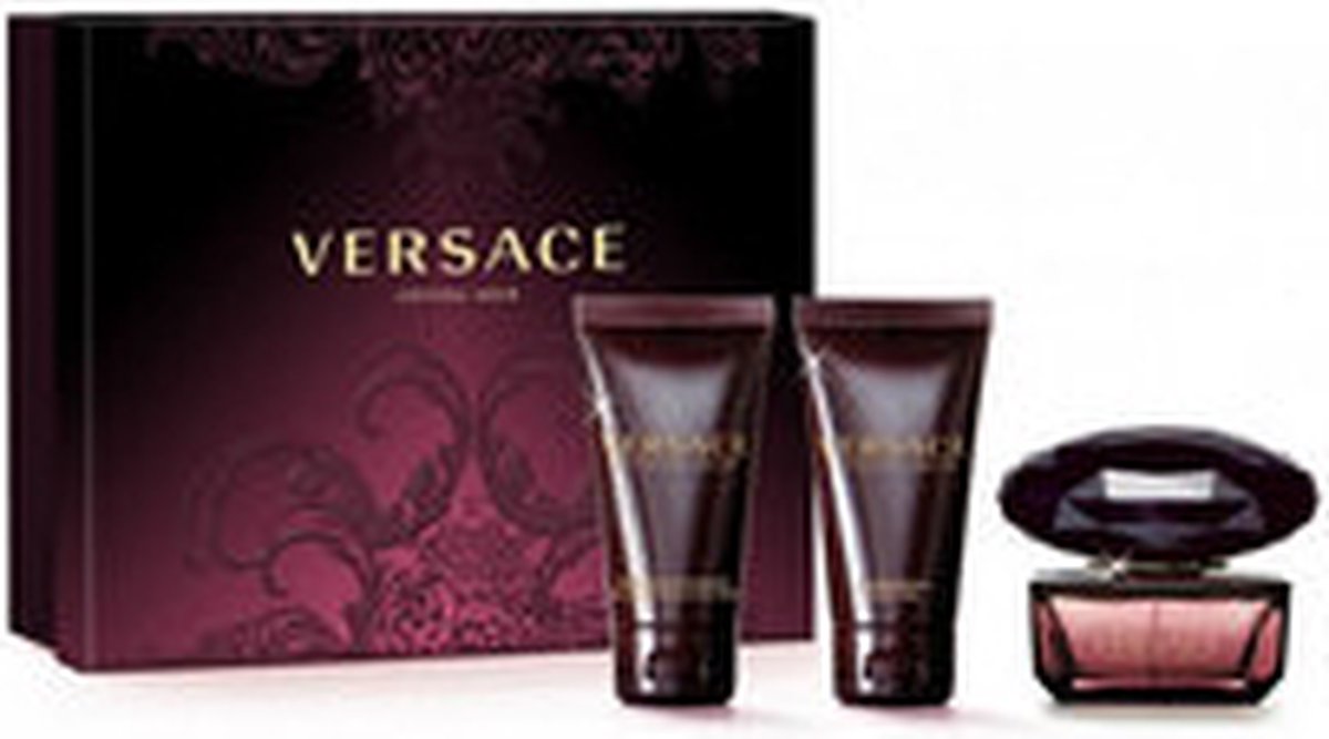 Goedkoopste Versace Crystal Noir Giftset - 50 ml eau de toilette spray 50 ml showergel 50 ml bodylotion - cadeauset voor dames