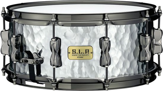 Foto: Fame marching basdrum 18x12 met tragegordel beater marching bass drum