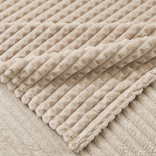 Idea Nuova Fleece-Überwurf – Geometrisches Design, 50 X 60 Cm, Superweich