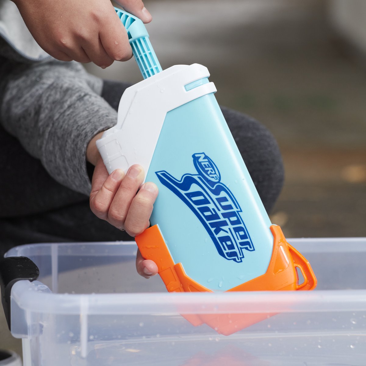 Nerf Super Soaker Torrent-waterblaster, pomp om een vloedgolf af te vuren,waterplezier voor buiten — afbeelding 6