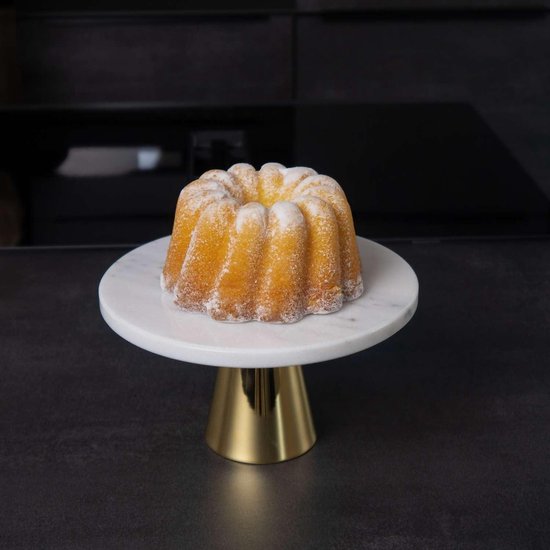 Marmeren taartplateau met gouden voet 28x11cm aanbieding bij ALDI Marmeren taartplateau met gouden voet 28x11cm aanbieding bij ALDI