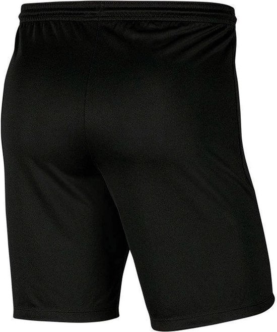 Short de sport noir, vu de dos.