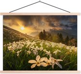Posterhanger incl. Poster 150x113 cm - Schoolplaat - Bloemenveld - Heuvels - Zonsondergang - Berg - Natuur - Wit - Heuvels - Textielposter - Blanke latten