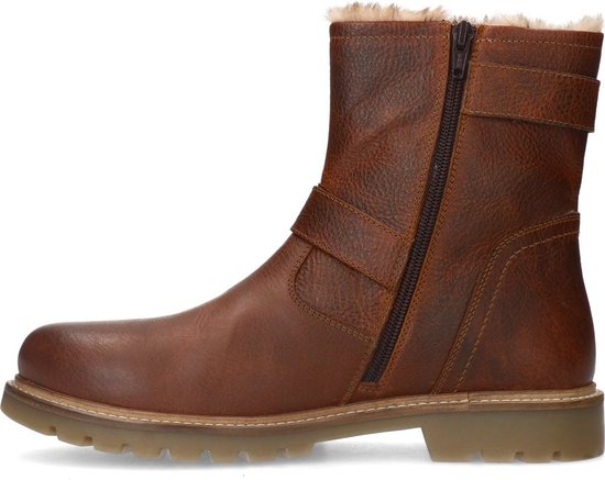 Vue latérale d'une botte style motard en cuir marron avec fermeture éclair, boucles et doublure en fourrure.