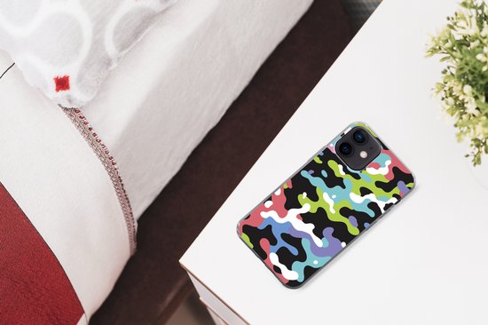 Coque iPhone 12 - Motif camouflage coloré - Coque de téléphone en Siliconen