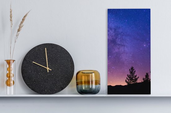 Tableau sur toile Voie lactée violette sur une zone montagneuse - 20x40 cm - Décoration murale