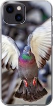 Geschikt voor iPhone 13 mini hoesje - Close-up van een opvliegende duif - Siliconen Telefoonhoesje